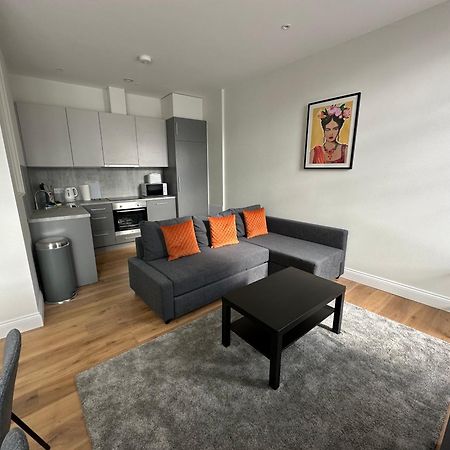 Winchester Street Apartments By Urban Abode 贝辛斯托克 外观 照片