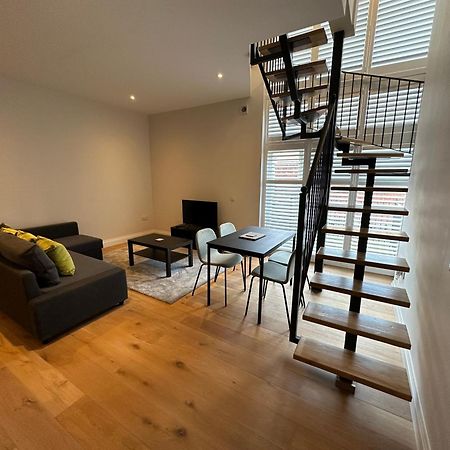 Winchester Street Apartments By Urban Abode 贝辛斯托克 外观 照片